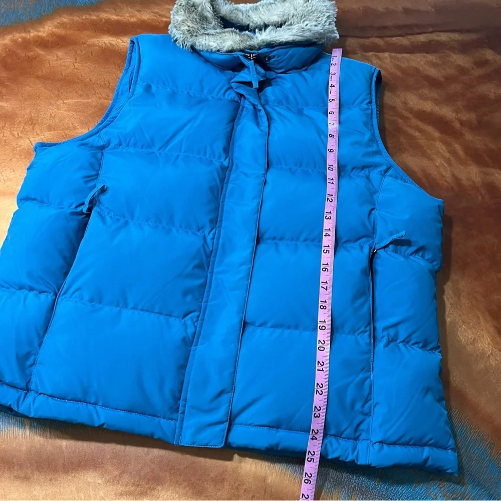 Vintage LL Bean Blue Down Puffer Vest detachable Faux Fur Collar XL